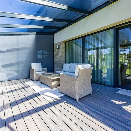 Smelio Takas 8, Kunigiskiai